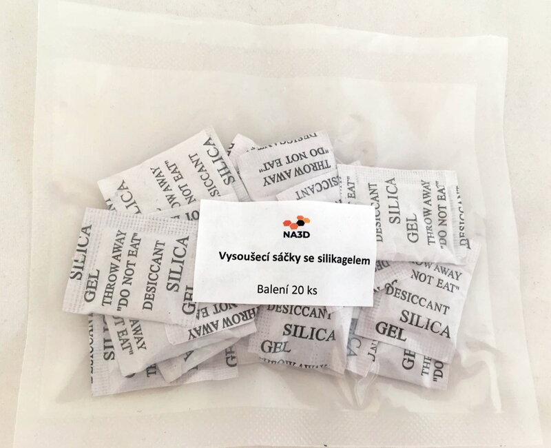 Desiccant bags with silica gel