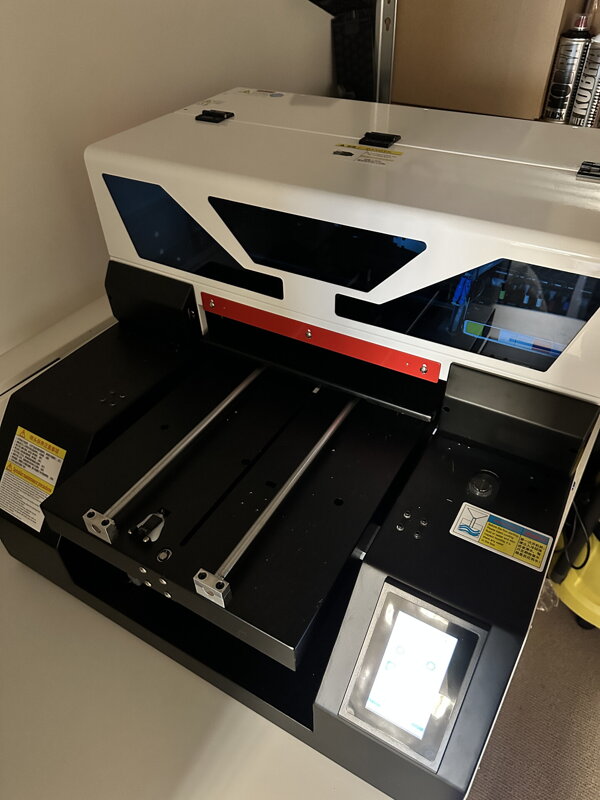 UV printer for printing objects